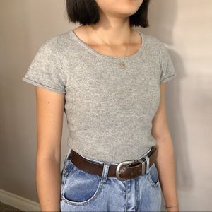 gray square neck cropped shirt